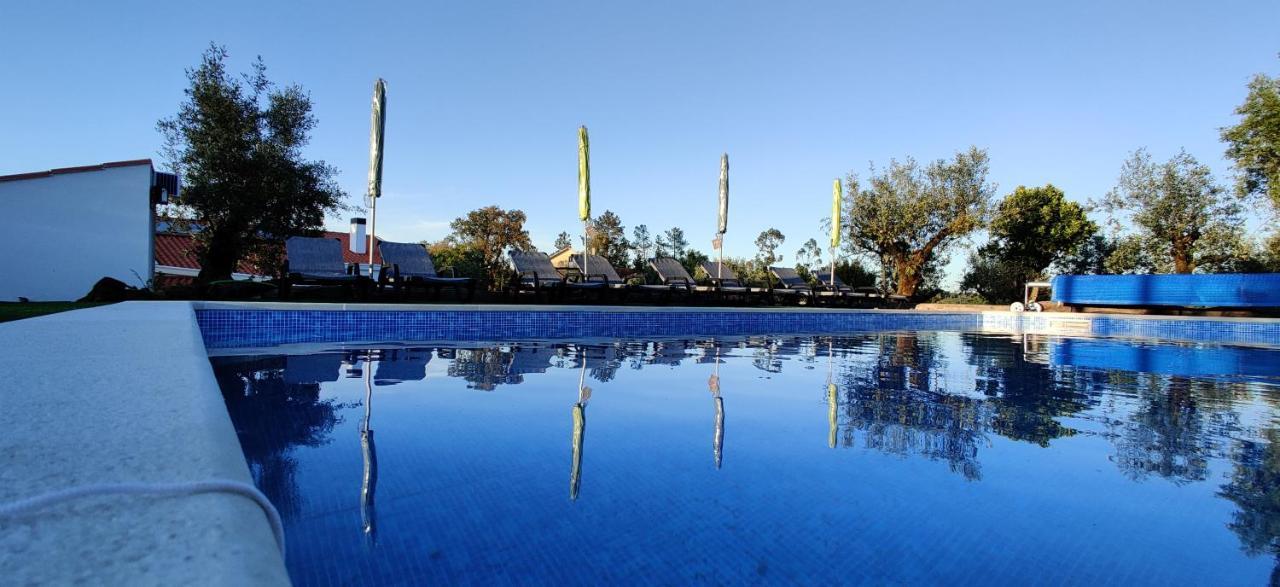 Poco E Meio - Padel & Pool Santiago da Guarda Esterno foto